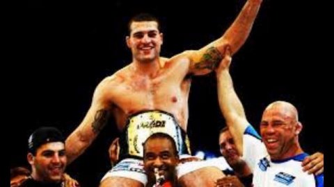 Маурисиу Руа – биография и жизнь бразильского бойца смешанного стиля