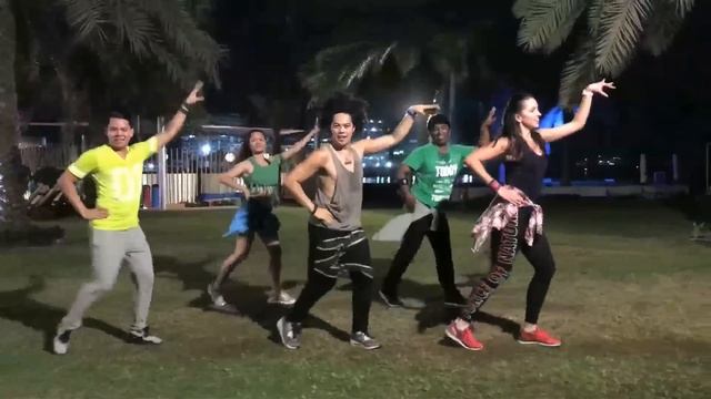 Mambo no.5 | Lou Bega | Zumba® | Alfredo Jay смотреть онлайн