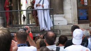 Emperor Diocletian welcoming crowd - Split, June '10