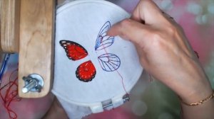 Двусторонняя художественная гладь.Вышивка броши бабочка.