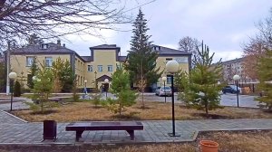 Магнитогорск, прогулка после дождя по дворам 125-го микрорайона (12.04.2022)