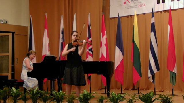 Veracini: Largo Farkasházi Anna előadásában смотреть онлайн