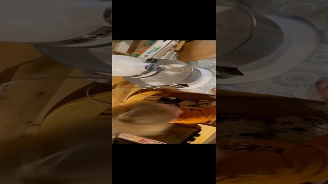 Очень сильно помогает взбивальной машине ???