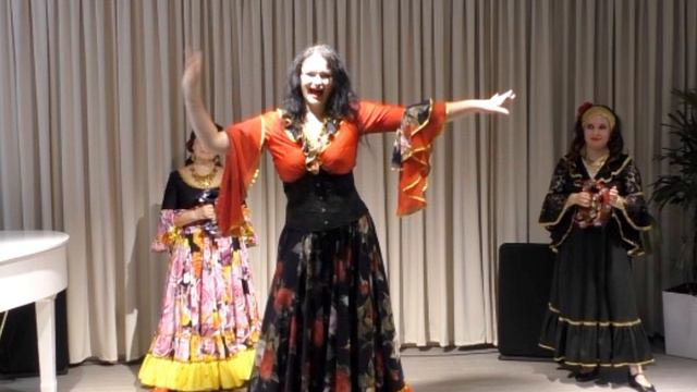 "IzzahZara", Зарина Твердовская, романс "Эй, ямщик, гони-ка к Яру!"