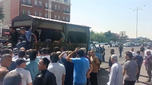 ЖАНОЗА ШЕРАЛИ ЖЎРАЕВ КЎКЧА МОЗОРИГА ДАФН ЭТИЛДИ