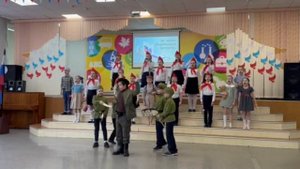 Конкурс патриотической песни в школе