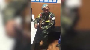 Жан-Клод Ван Дамм терминатор в полиции