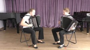 уч.номер 1003-2-ве Дуэт баянистов: Кузнецова Виктория, Островая Анастасия