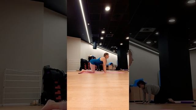 Yoga for Stretch & Balance- 33min// Йога на Растяжку, Устойчивость и Равновесие //ויניאסה יוגה שיעו смотреть онлайн