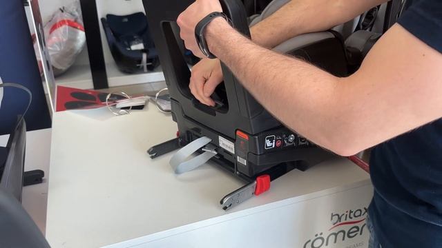 Foteliki niemowlęce rozkładane w samochodzie смотреть онлайн