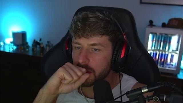 TAG 2 & PETRIT brennt meine ganze BASE ab! - CRAFT ATTACK 11 смотреть онлайн