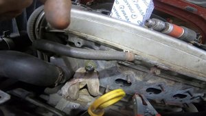 Лопнула шпилька при замене выхлопного коллектора на опель Opel Astra