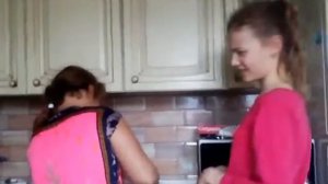 Мы готовим обед сестре 1 часть