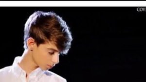 David Parejo - The show must go on - Letra
