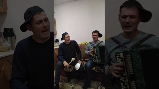 Я, деревня, Я село. Славик и Саня. сл. и муз. Г. и А. Заволокина смотреть онлайн