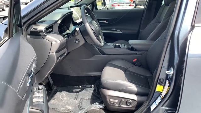 2021 Toyota Venza Clintonville Shawano Waupaca Green Bay Appleton WI I0341