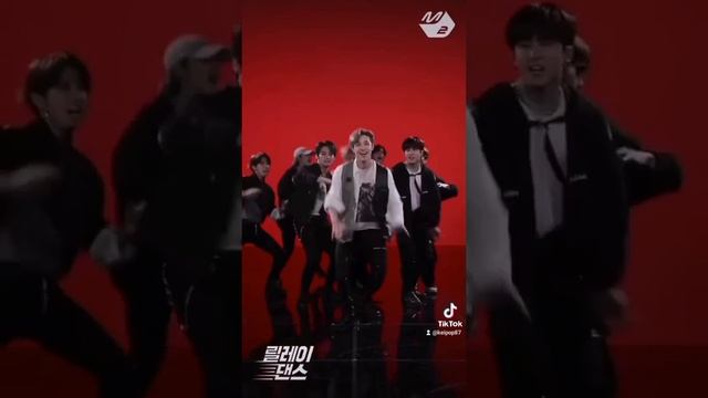 STREY KIDS смотреть онлайн