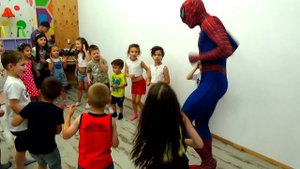 ?ЧЕЛОВЕК ПАУК И ДЭДПУЛ ТАНЦУЮТ С ДЕТЬМИ на детском празднике