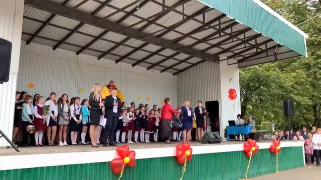Открытие торжественной линейки.  Почетные гости гп Петра Дубрава #Самарскаяобласть  #Петра_Дубрава