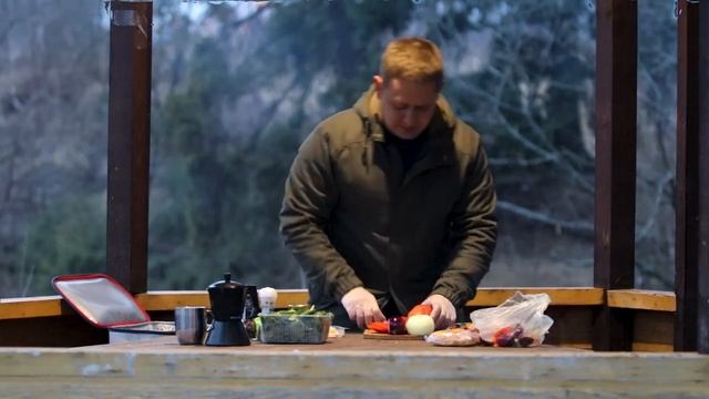 БУРГЕР за ДЕСЯТЬ МИНУТ на ТУРБО ПЕЧКЕ КУЗЬМА . смотреть онлайн