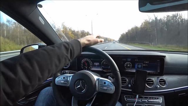 НОВЫЕ ПРАВИЛА ДЛЯ ТАКСИСТОВ В АЭРОПОРТУ ВЫЗВАЛИ ВОЛНУ НЕГОДОВАНИЯ | ТАКСИСТЫ ПЕРЕКРЫЛИ ВЫЕЗДЫ смотреть онлайн