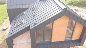 Фальцевая кровля со скрытыми желобами. Аэрообзор.