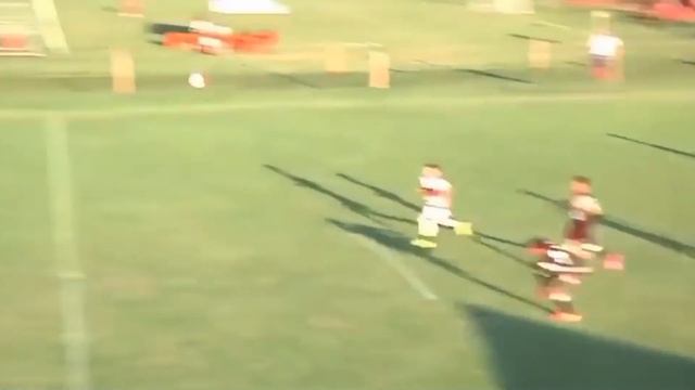 ЛУСИАНИНЬО - будущее бразильского футбола [взгляд в будущее] смотреть онлайн