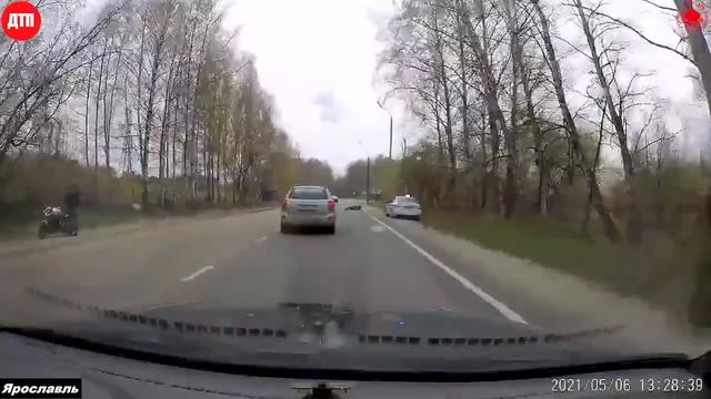 6.05.2021 ДТП Ярославль, Заволжский район, ул.Шандорная, сбитый мотоциклист. смотреть онлайн