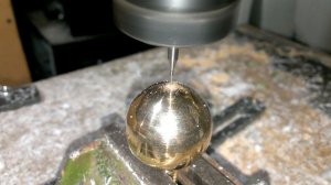 Сверлю отверстие 0.25мм