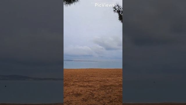 Геленджик зимой. 14 декабря 2023. Какая обстановка сегодня на пляже море и погода на курорте