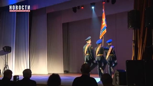 В Новочебоксарске поздравили с профессиональным праздником огнеборцев смотреть онлайн