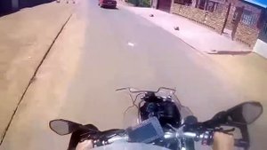 Погоня на мотоцикле со стрельбой в юар