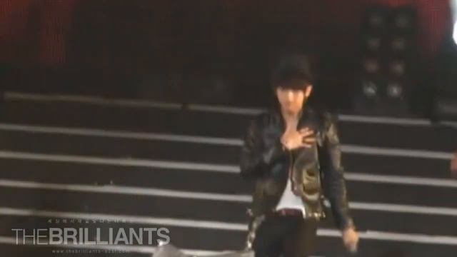 [FANCAM] BEAST (비스트) SEXY Hyunseung [United Cube Festival 110814] смотреть онлайн