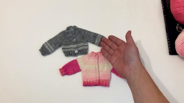 Тестирую пряжу. Вяжу одежду для куклы Паола Рейна.