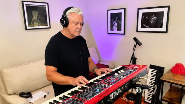 Hang On To Your Love - Sade - cover смотреть онлайн