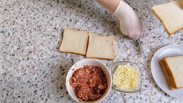 Быстрый и вкусный завтрак, бутерброды "Принцессы", болгарская кухня.