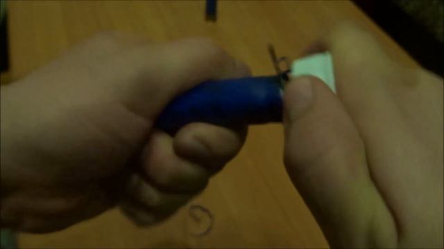 Подрезка пластиковых гильз самодельным триммером часть 2 смотреть онлайн