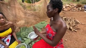 African Village Life!/Cooking The Most Appetizing Food In Uganda. ??