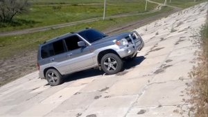 Mitsubishi Pajero PININ