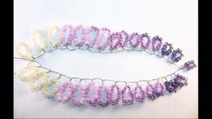 МК по изготовлению веток глицинии из бисера