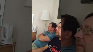"Лишь ветер над рекой..." Юрий Лорес