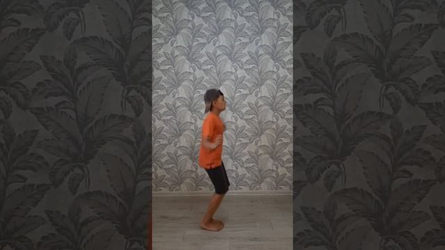 Прыжки на скакалке? смотреть онлайн