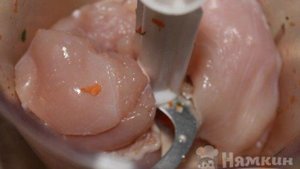 Нежные фрикадельки из куриной грудки