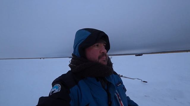 Зимняя ловля окуня на блесну | Рыбалка на Ладожском озере | Январь 2021 смотреть онлайн