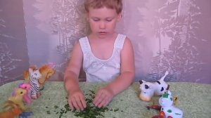 Песенки для детей Музыкальные мультфильмы:Кто пасётся на лугу пасутся КО Поделки с детьми!