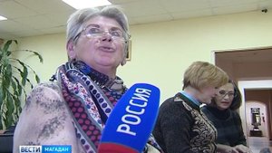 Пожилых магаданцев обучают компьютерной грамотности