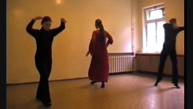 АЭИ. актерский ф-т.экзамен по эвритмии.3 курс.