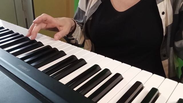 Джаз урок 35. II - V - I. Как эффектно обыграть II минорную ступень - дорожка в EЬ мажоре