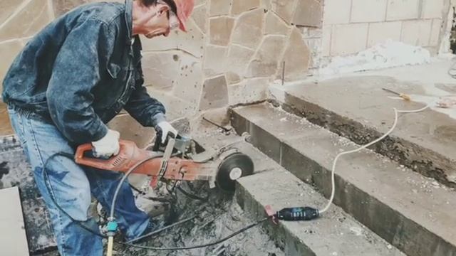 ЭЛЕКТРОРЕЗ HUSQVARNA смотреть онлайн