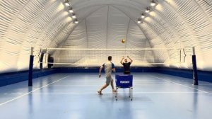 Волейбол | Обучение | Техника передачи СВЕРХУ.